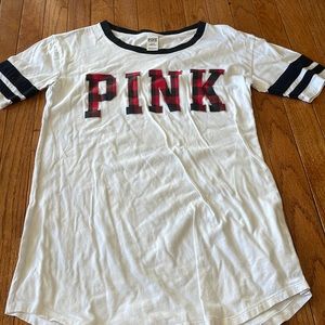 Victoria’s Secret sleepwear